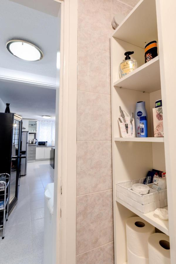 Апартаменты Apartma Valentina Pobegi Экстерьер фото